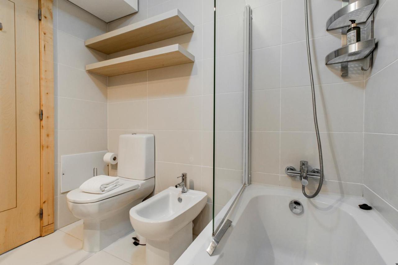 Apartamento D. João IV com Terraço Porto Exterior foto